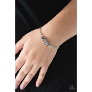 Pretty Priceless Silver Bracelet (164)